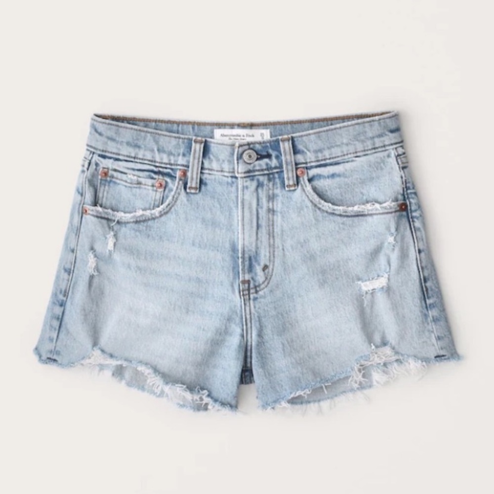 Abercrombie & Fitch Mid Rise Mom Shorts